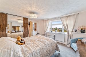 Photo 30- click for photo gallery